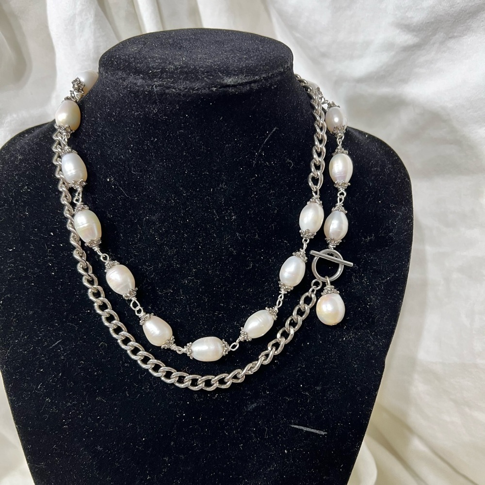 Fresh Water Pearls W/ Stainless Silver Chain & Clasp. Makes This Amazing…